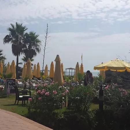 Apartment Apartamento A 20 Mts Del Mar Estepona